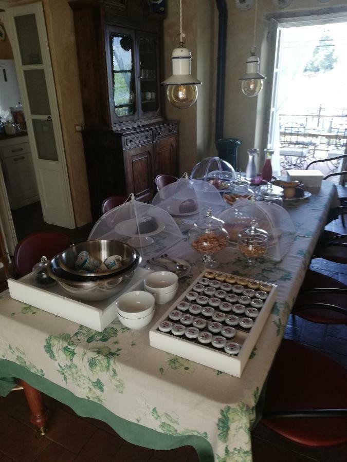 Alle Vignole Bed and Breakfast Coreglia Antelminelli Esterno foto